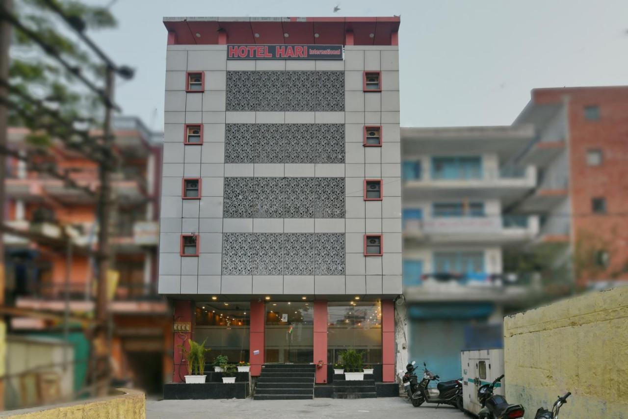 Hotel Hari International - Noida Sector 11 Exterior photo